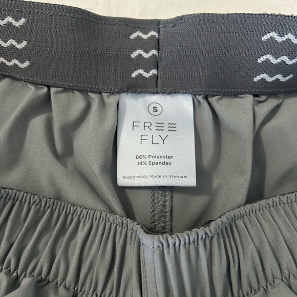 Free Fly Apparel Men’s shorts. 6” inseam. Size Small. - Picture 3 of 5